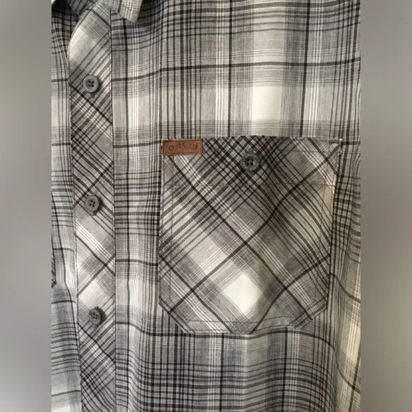Orvis Men's Short Sleeve Button Up Tech Shirt Spread Collar Pockets Gray Plaid - Picture 3 of 10